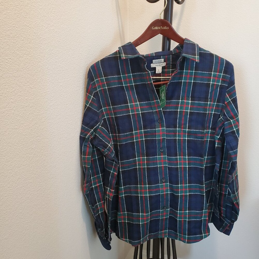 L.L.Bean Women’s XL Relaxed Fit Scotch Plaid Flannel Shirt